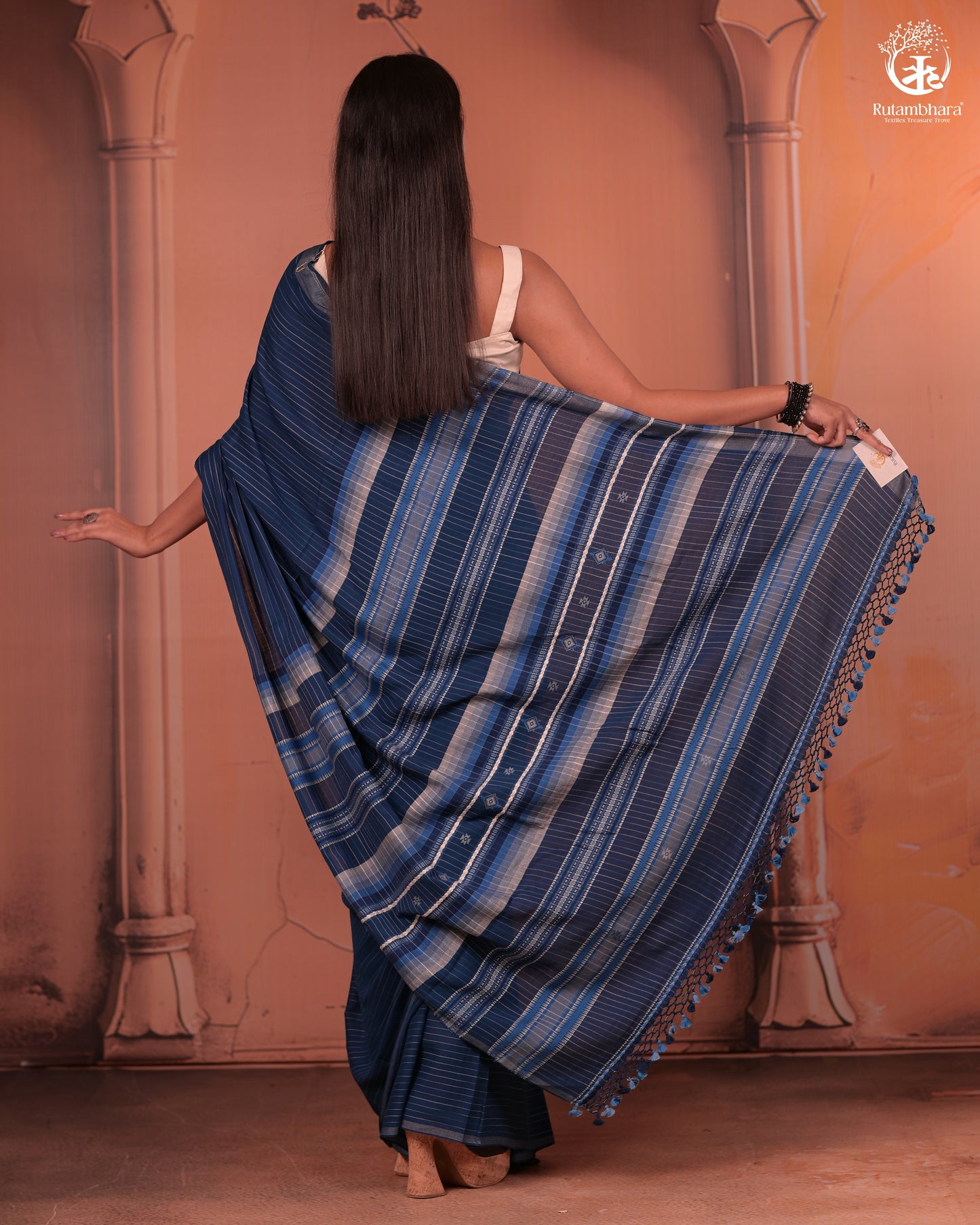 JESAAL - Handcrafted Indigo Cotton-Bamboo Saree with Kutchi Weave