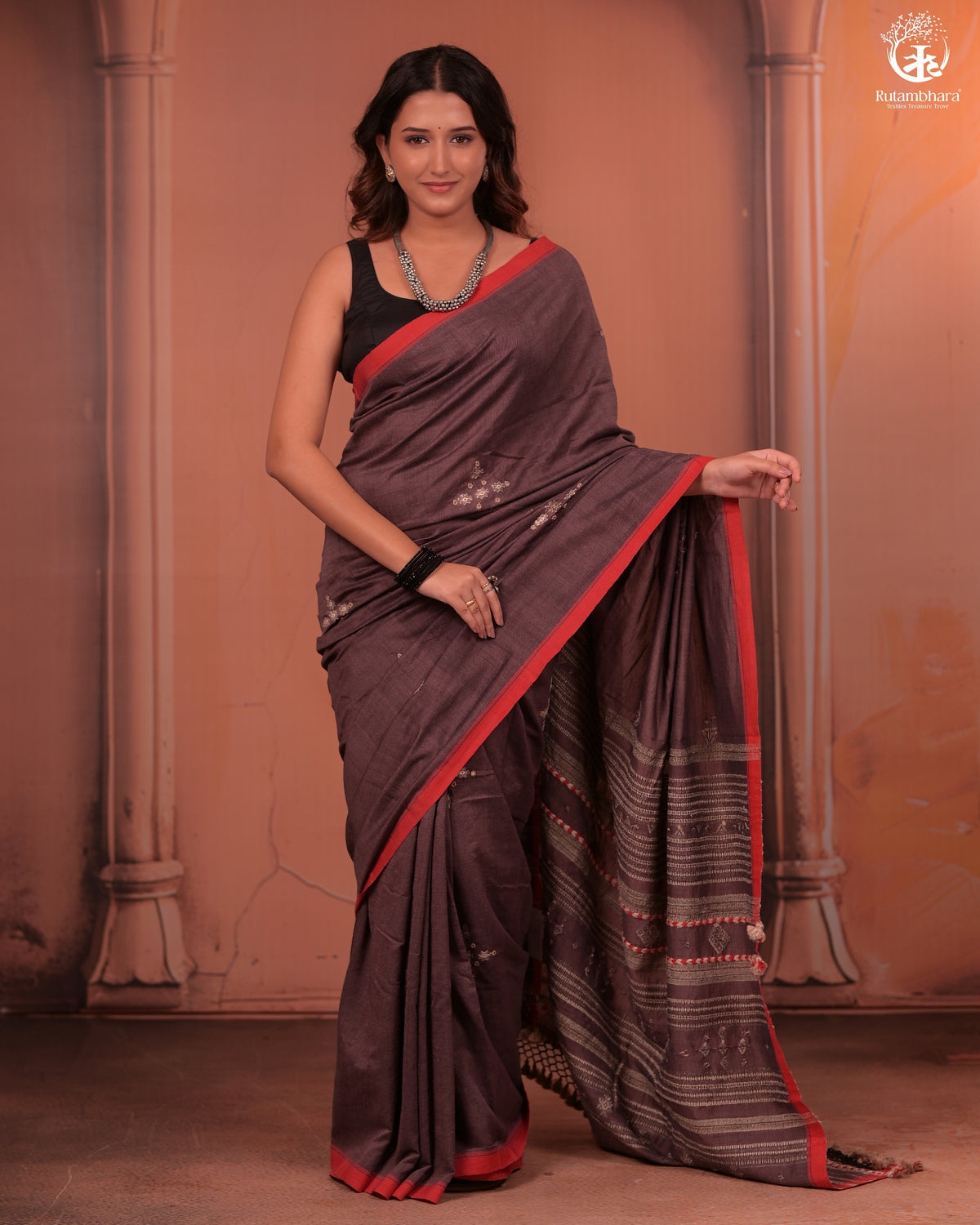 JESAAL - Authentic Kutchhi Handloom Saree in Cotton and Silk Weave