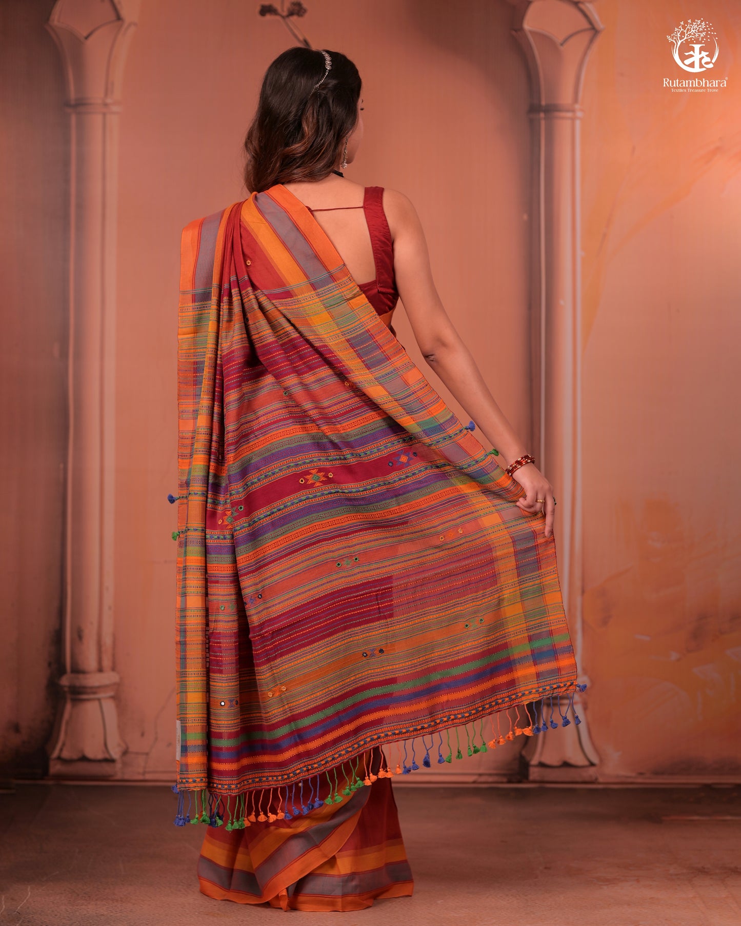 JESAAL - Classic Rust Kutchhi  Cotton Saree with Multicolor Pallu