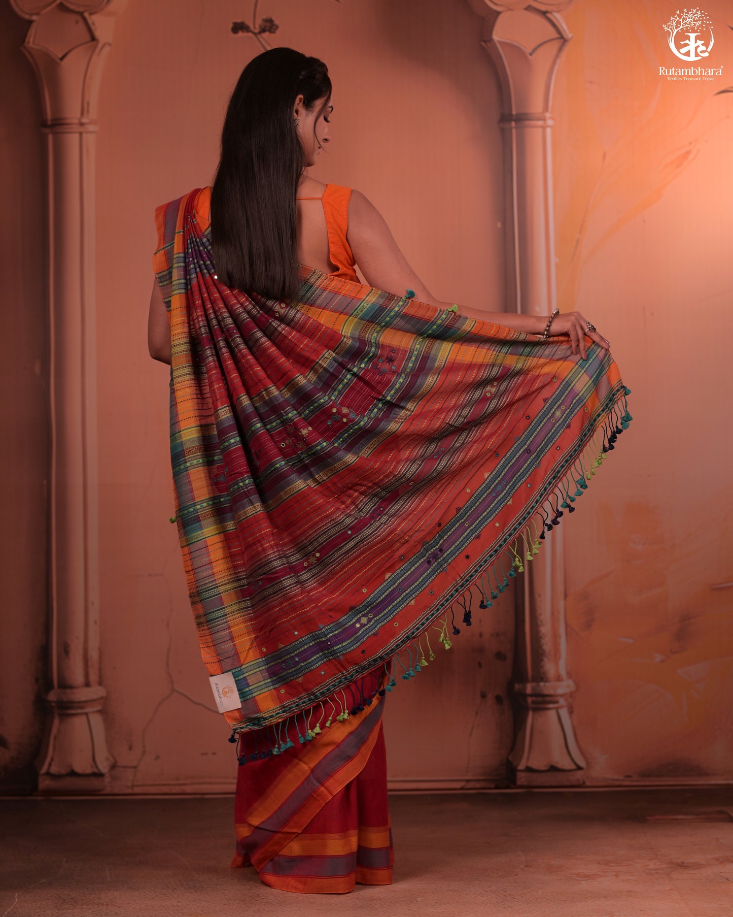 JESAAL - Handwoven Kutchi Weave Cotton Saree in Rust Red with Multicolour Pallu