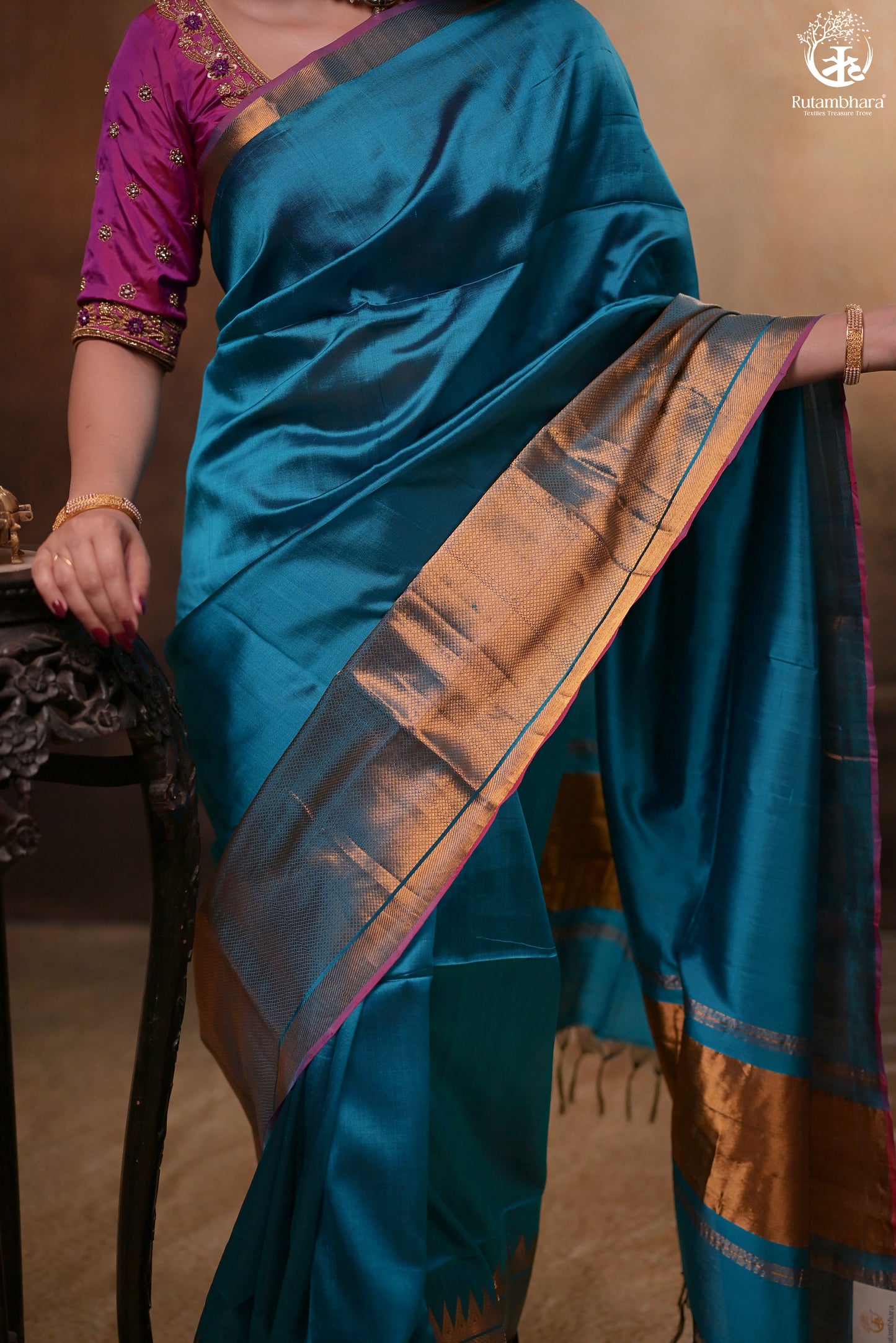 BHADRA - BLUE PLAIN HANDWOVEN SILK SAREE WITH GOLD ZARI BORDER