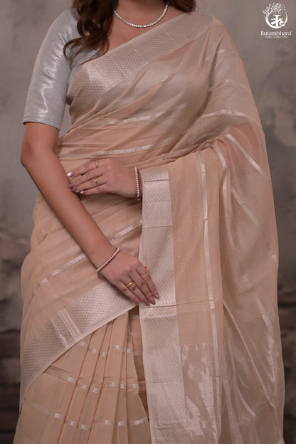 Narmaa - Beige Silver Zari Creeper Chatai Border Silk Cotton Saree-Rutambhara-RUTAMBHARA