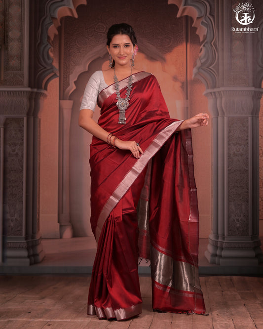 BHADRA - Elegant Mangalgiri Silk Saree with Lustrous Zari Detailing
