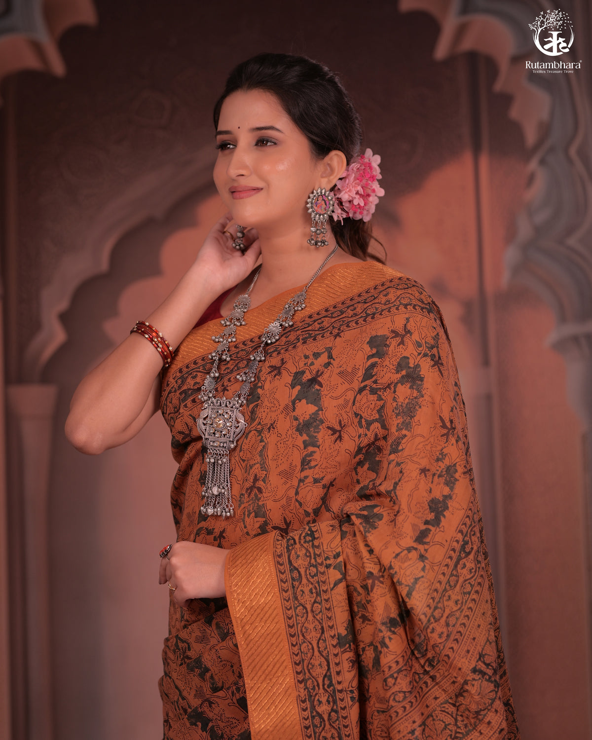 Siyahi -Earthy Elegance – Mustard Mangalagiri Cotton Saree with Gold Accents