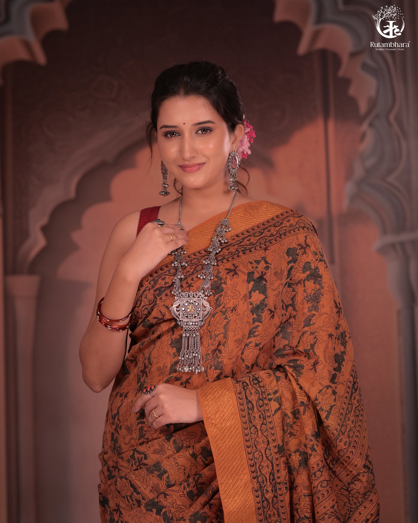 Siyahi -Earthy Elegance – Mustard Mangalagiri Cotton Saree with Gold Accents
