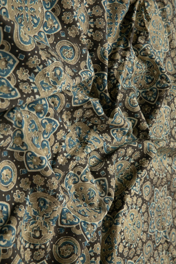 Ushraa - Floral Mandala Design Cotton Fabric-Rutambhara-RUTAMBHARA