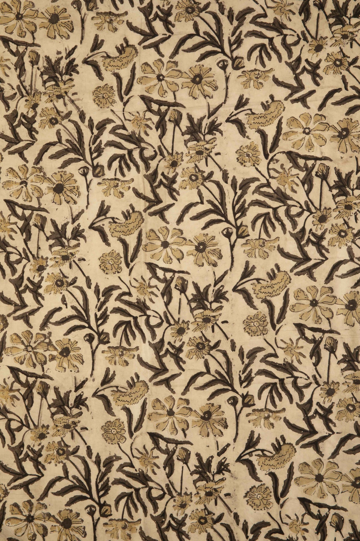 Siyahi - Earthy Floral Vine Fabric