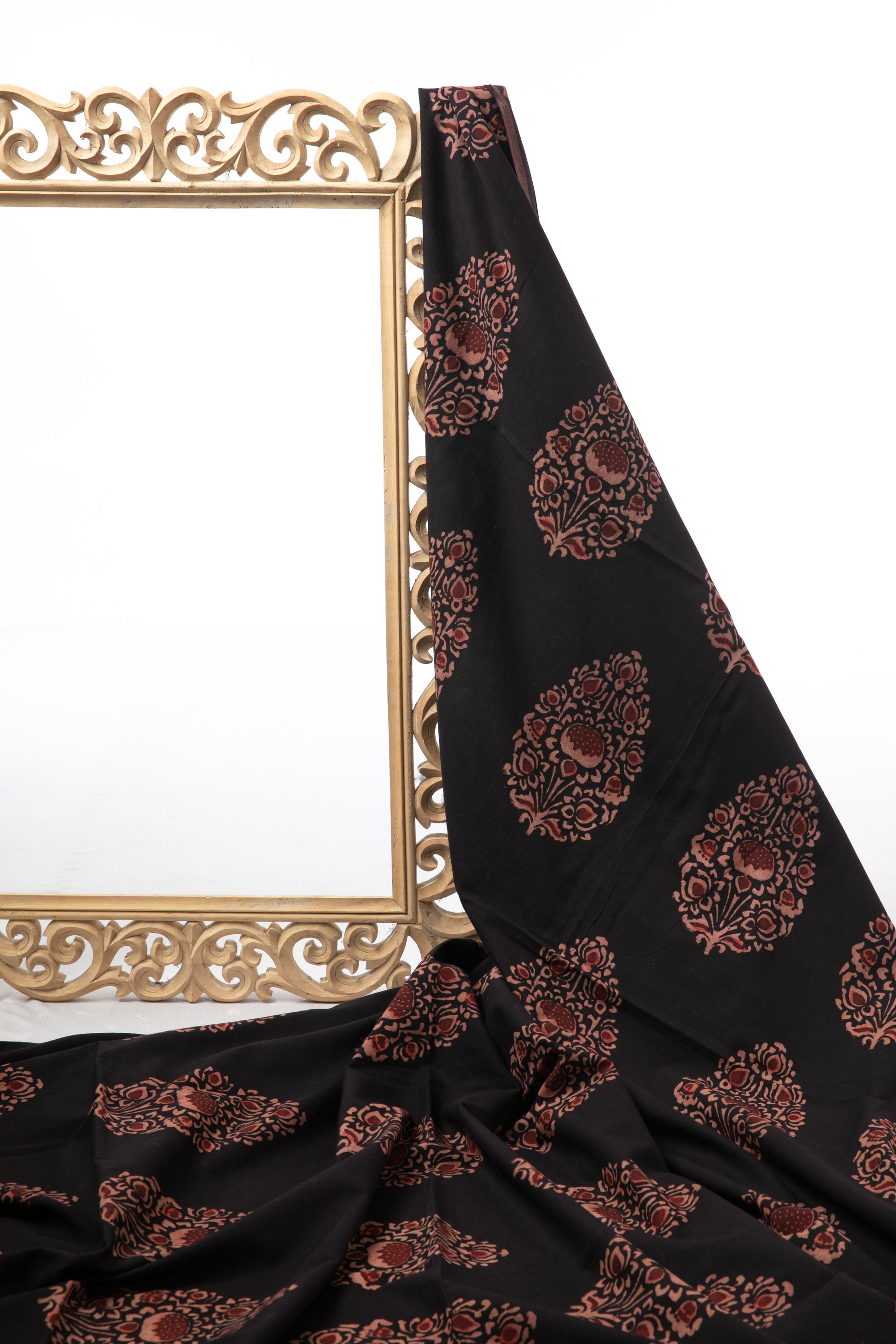 Siyahi - Black Beauty Floral Dabu Print-Rutambhara-RUTAMBHARA