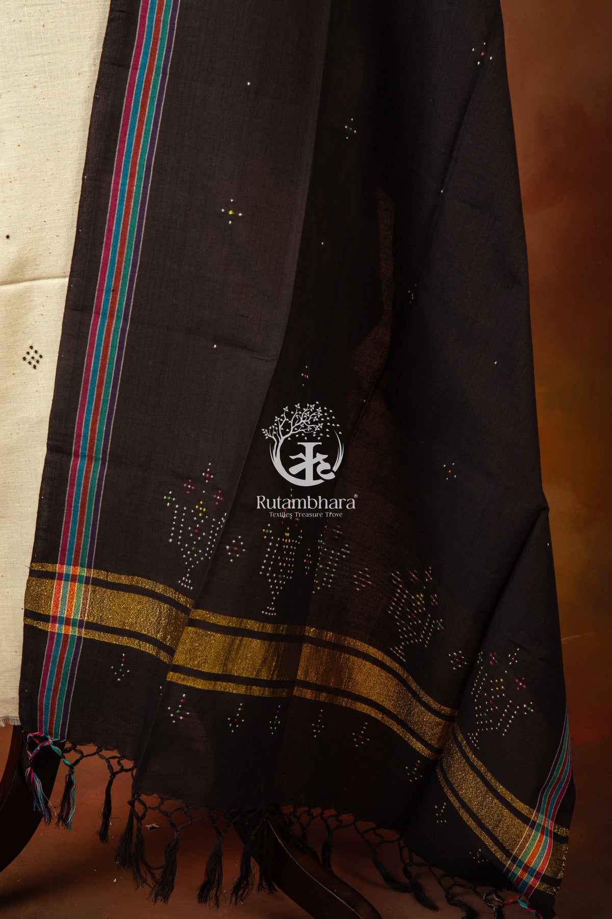 Nuktaa - Ivory Noir Tangaliya 2 pc Suit Set – A Dana Weave Legacy