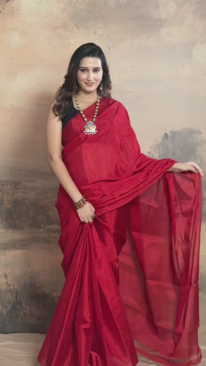 Swarvi - Metallic Rouge Handwoven Chanderi Tissue Saree
