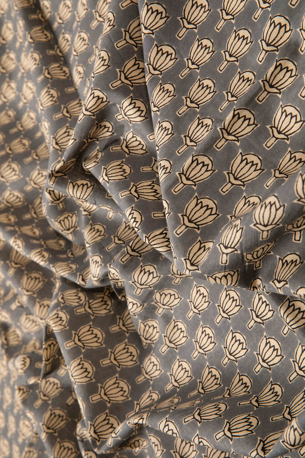 Siyahi - Handcrafted Sanganeri Lotus Motif Print Fabric-Rutambhara-RUTAMBHARA
