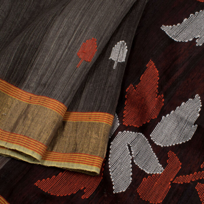 Black Handwoven Jamdani Muslin Matka Silk Saree